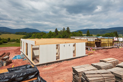 Materiály fermacell najdete na dřevostavbách přízemních apartmánů v Golf resortu Mladé Buky