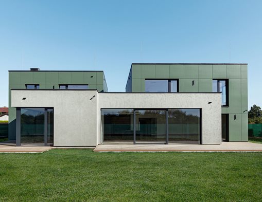 Hardie® Panel: moderné a udržateľné riešenie fasád pre dnešné drevostavby