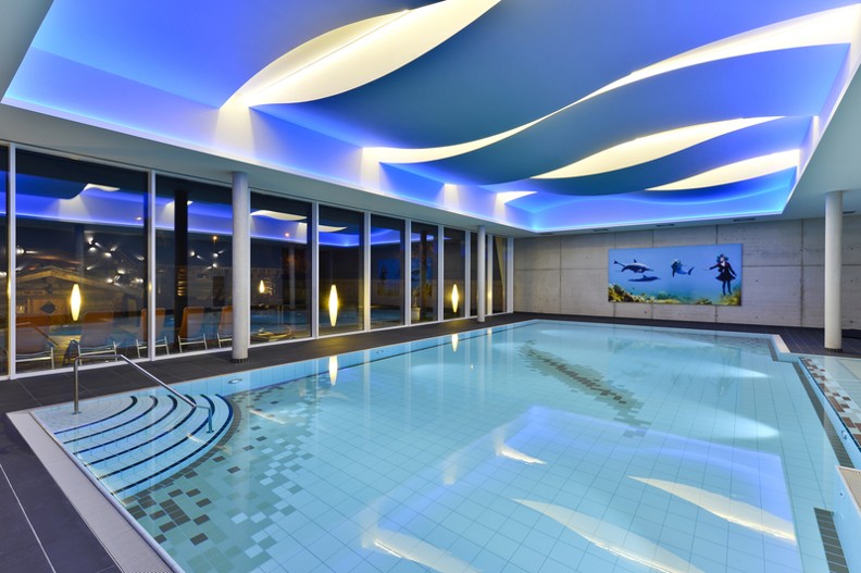 Fitnescentrum a krytý bazén Hildesheim